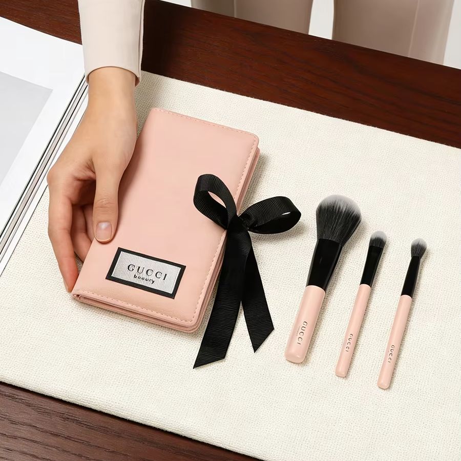 Набор косметических кистей GUC – обзор и цена Luxury Skincare Set